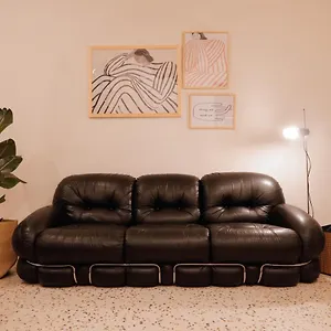Retrophilia , Napoli Italia