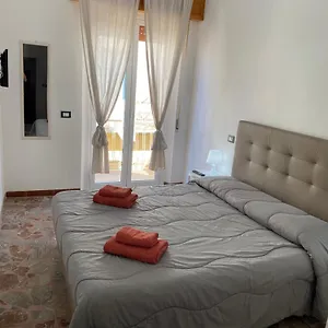 Bonita Cora , Pachino Italia
